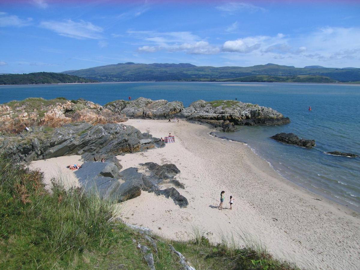 Tegfryn , 5*, Sea View, Borth Y Gest Villa Porthmadog Bagian luar foto