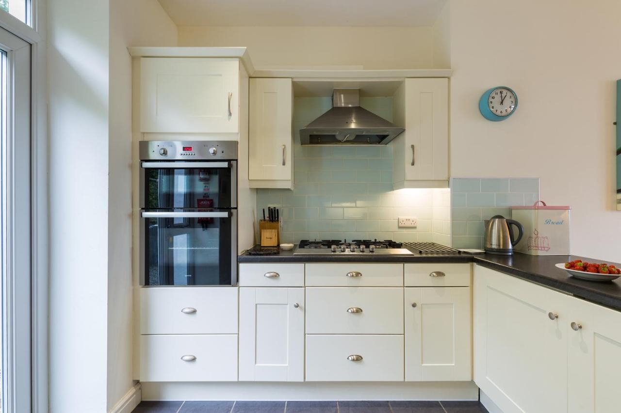 Tegfryn , 5*, Sea View, Borth Y Gest Villa Porthmadog Bagian luar foto